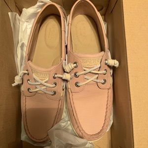 NWOT Sperry shoes 😍